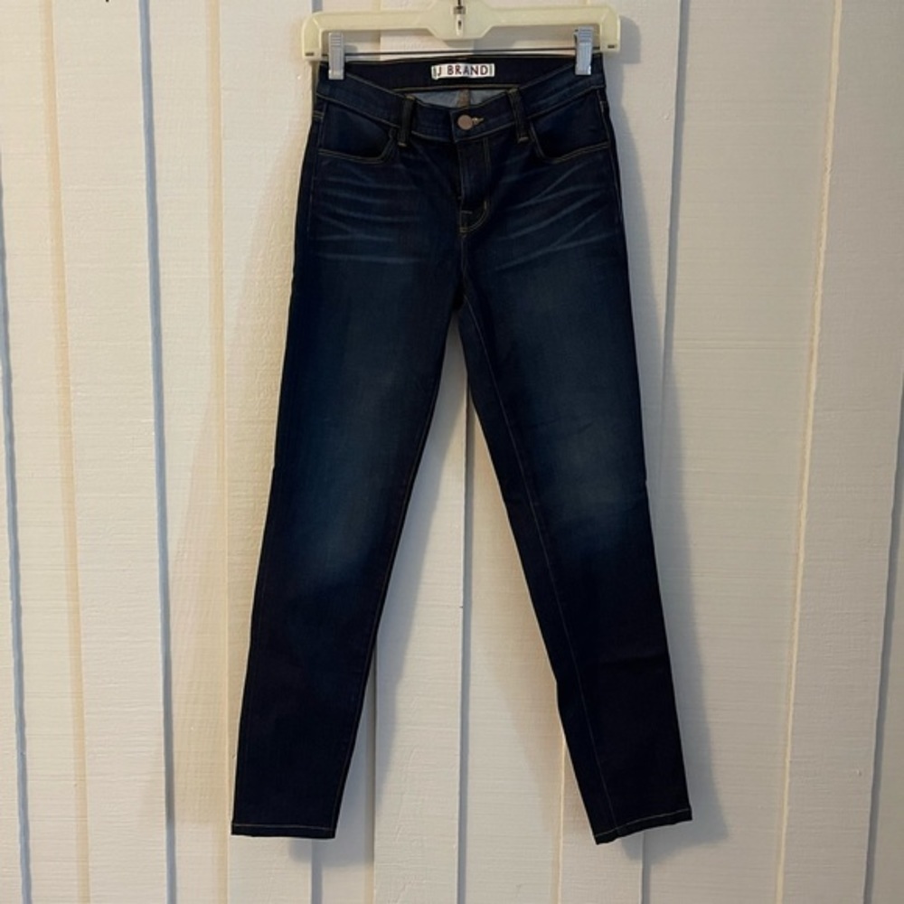 J Brand - Women’s 620 Mid Rise Super Skinny Jeans